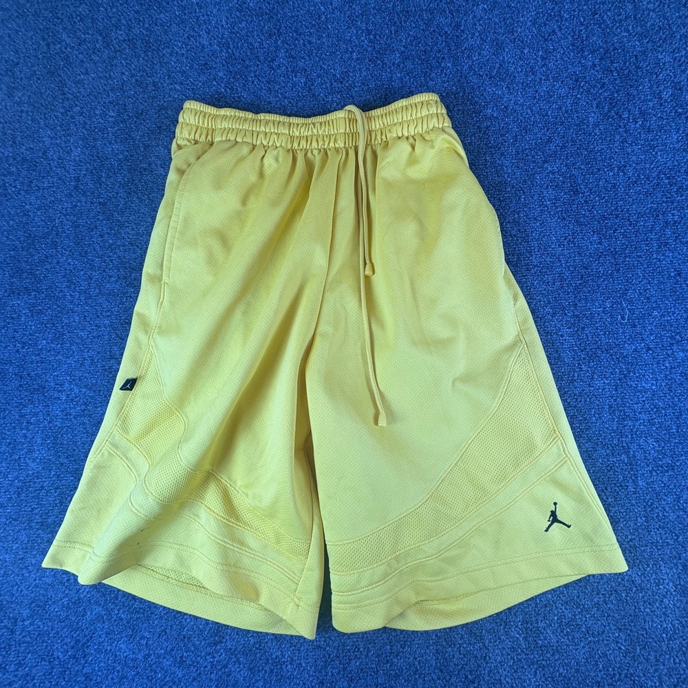 Air Jordan Basketball Shorts Mens 28x10.5 Yellow Logo Mesh Drawstring Athletic
